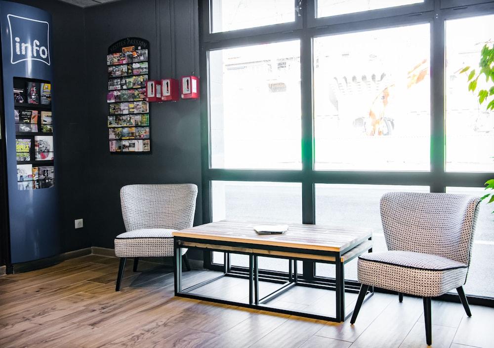 ibis budget Avignon Centre Buitenkant foto